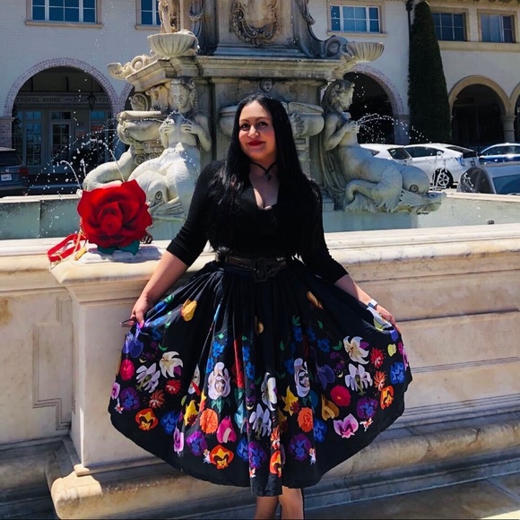 Meet your Posher, Jacqueline - Picture 1 of 3